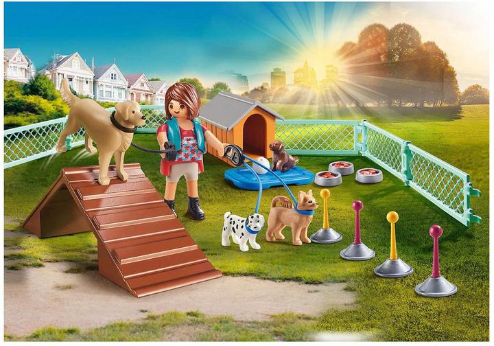 Actual product image Playmobil Gift set- dog trainer (70676, Playmobil City Life)