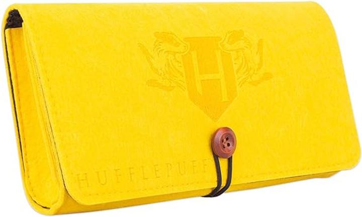 Actual product image Freaks and Geeks Harry Potter - Pochette de transport en feutrine - Modèle Poufsouffle pour Nintendo Switch et Switch (Switch)