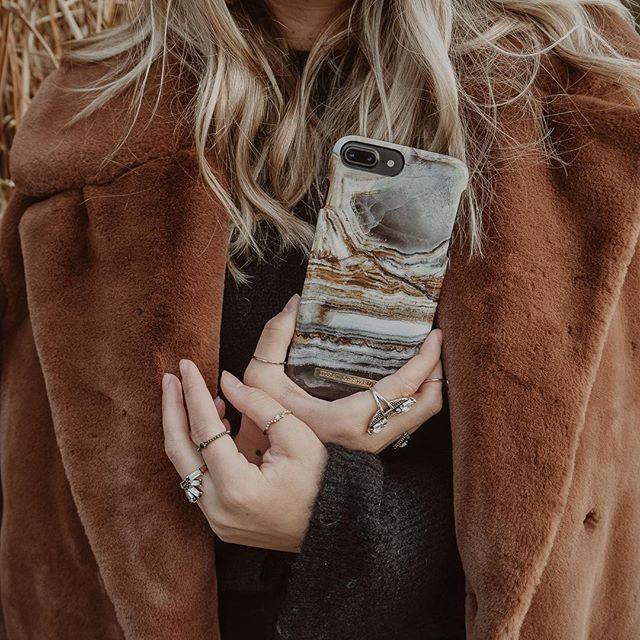 Produktbild iDeal Of Sweden Outer Space Marble (Apple iPhone 11 Pro)