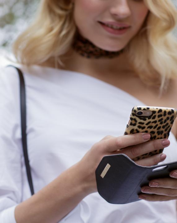 Produktbild iDeal Of Sweden Wild Leopard (Apple iPhone 11)