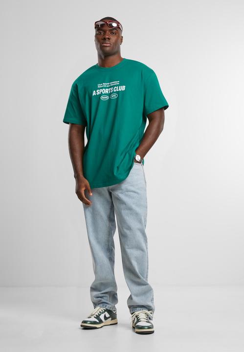 Actual product image Mister Tee MisterTee A Sportsclub Oversize Tee - 183797 (XS)