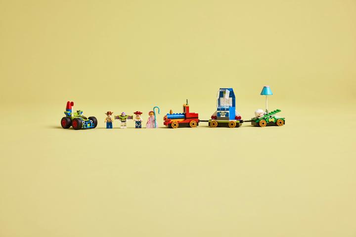Productafbeelding LEGO Partyzug und das Auto RC aus Toy Story (43264, LEGO Disney)