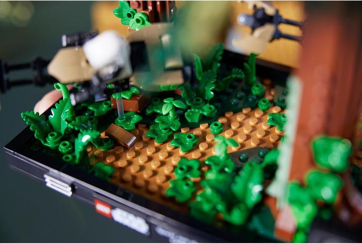 Produktbild LEGO Verfolgungsjagd auf Endor - Diorama (75353, LEGO Star Wars)