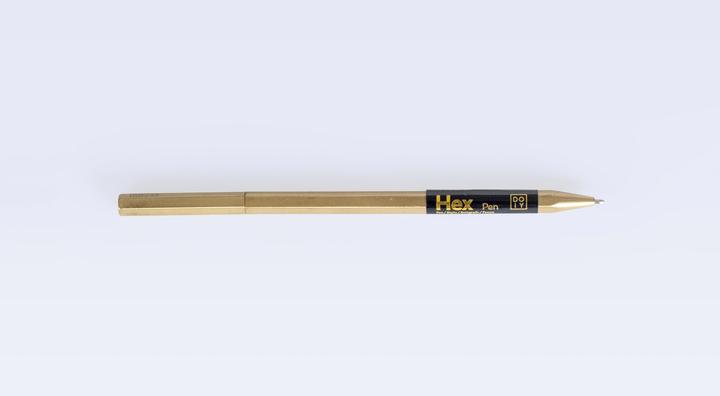 Actual product image Doiy Hex (Gold)