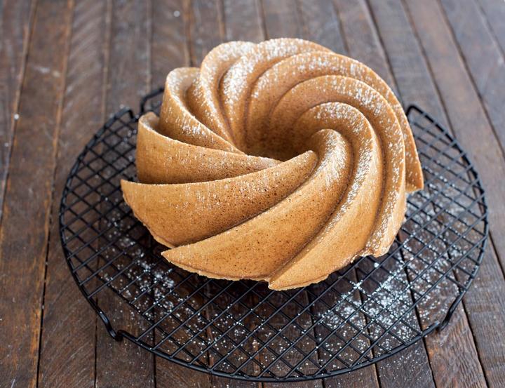 Actual product image Nordic Ware 6 Cup Heritage Bundt Pan (22 cm)