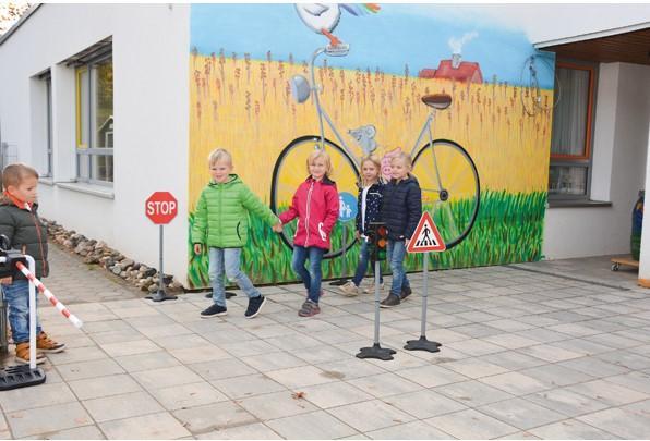 Produktbild Eduplay Verkehrsschilder