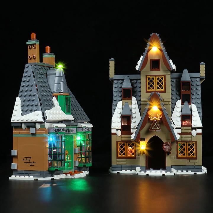 Image du produit BrickBling Kit d'éclairage LED pour LEGO Harry Potter : Visite à Hogsmeade (76388)