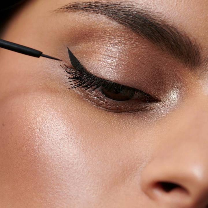 Image du produit Dr. Hauschka Eyeliner liquide 01 noir 4 ml (01 Black)