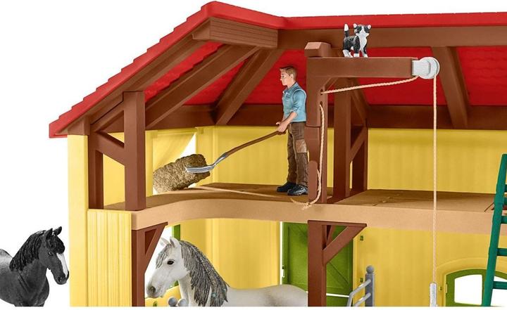 Actual product image Schleich Horse stable