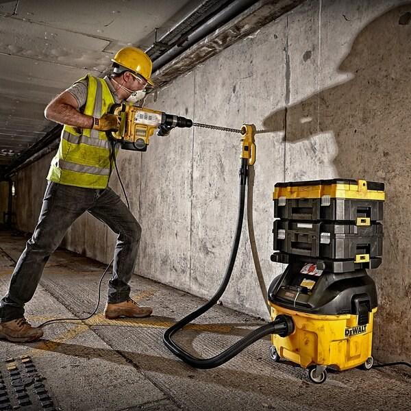 Actual product image DeWalt DWV901LT-QS (Wet dry vacuum cleaner)