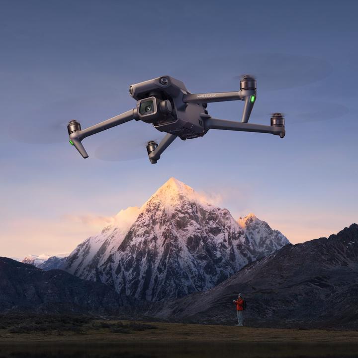 Actual product image DJI Mavic 3 Classic (46 min, 895 g, 20 Mpx)