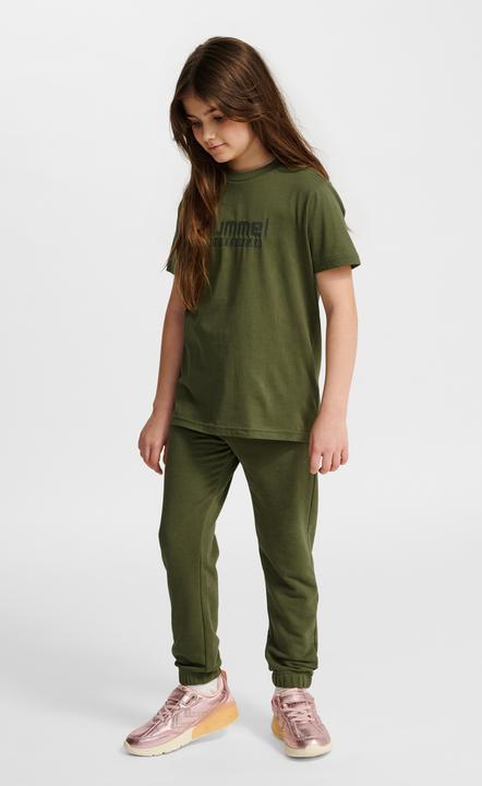 Immagine prodotto hummel hmlJR BASE T-SHIRT S/S (34, 35, 36, 37, 38, 39, 40)
