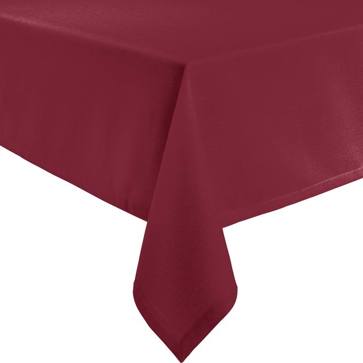 Wine red