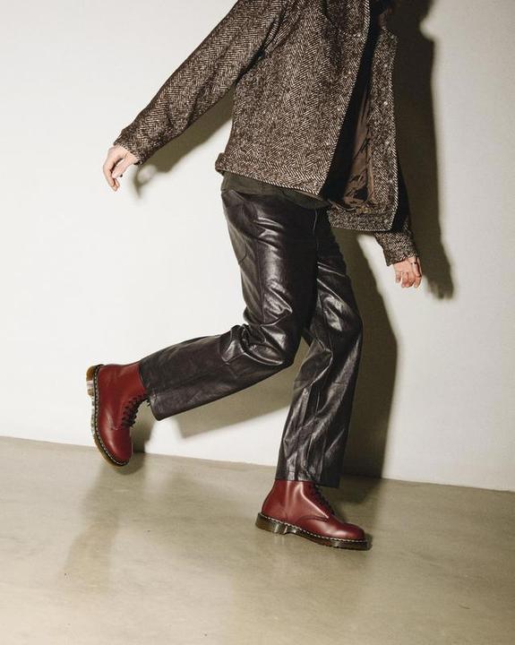 Actual product image Dr. Martens 1460 Smooth (40)
