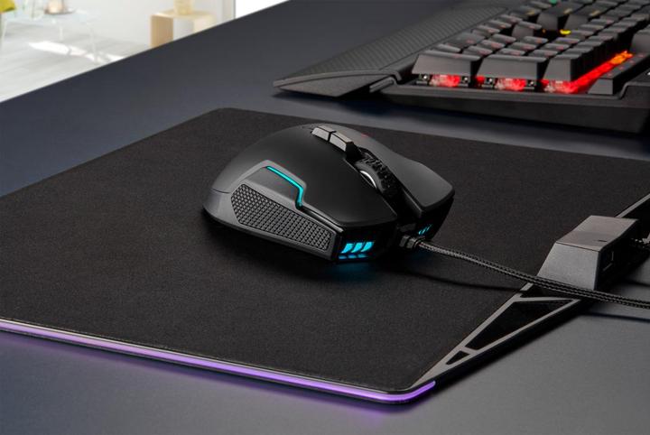 Produktbild Corsair Glaive RGB Pro (Kabelgebunden)
