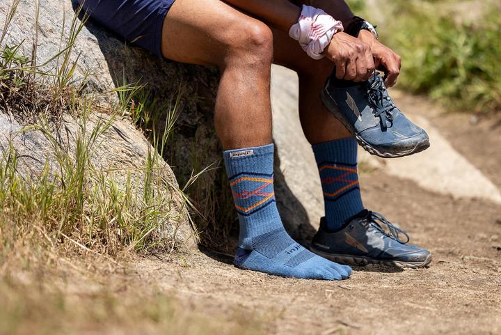 Actual product image Injinji Trail Midweight Crew (41, 42, 43, 44, M)