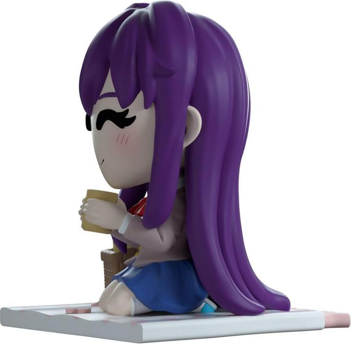 Actual product image Youtooz Doki Doki Literature Club! Vinyl Figure Picnic Yuri 11 cm
