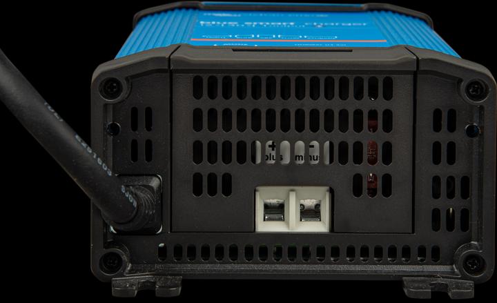 Produktbild Victron Energy Blue Smart (12V, 30 A)