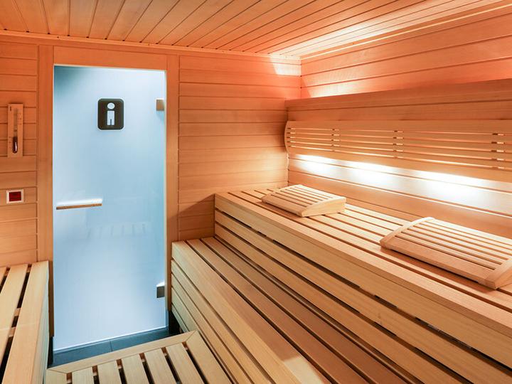 Immagine prodotto Smartbox Un momento romantico per due con una sauna a Basilea (2 pers.)
