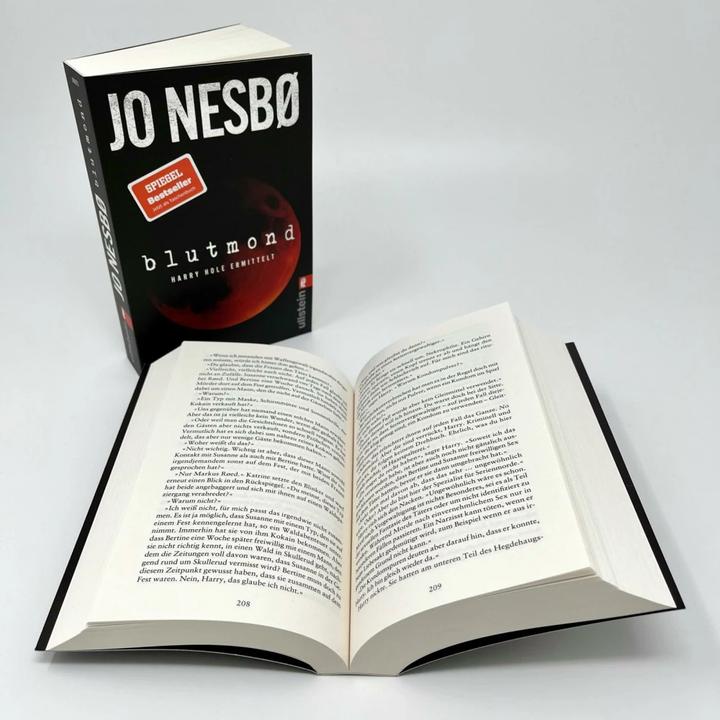 Actual product image Blutmond (Ein Harry-Hole-Krimi 13) (German, Jo Nesbø, Günther Frauenlob, 2023)