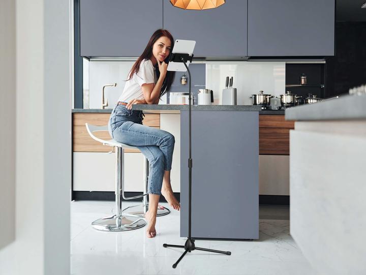 Produktbild Durable Tablethalterung TWIST COMBI schwarz Tisch+Bodenständ