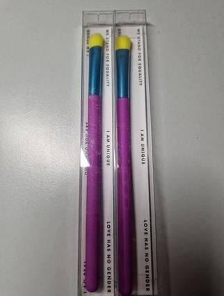 Actual product image Catrice Brush Eyeshadow Shader Brush C01 Love Unites 1 pc. (Eye shadow)