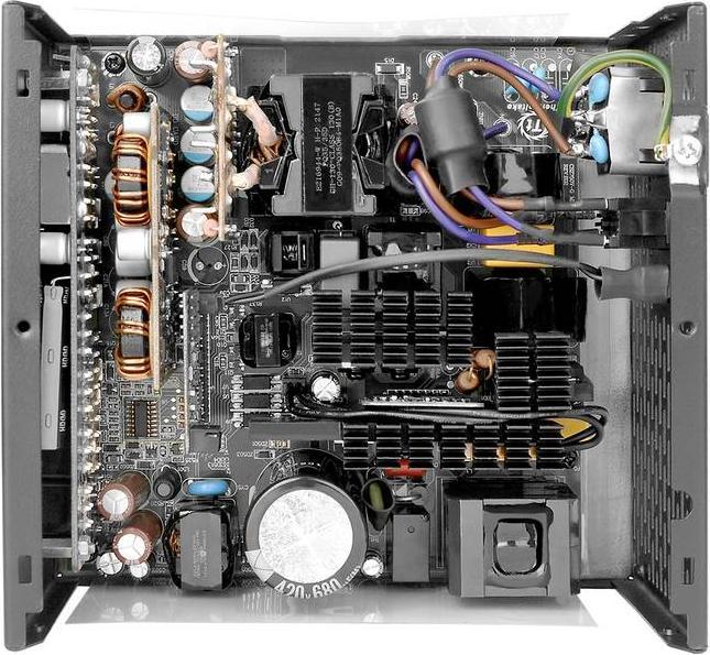 Produktbild Thermaltake Toughpower GF3 (750 W)