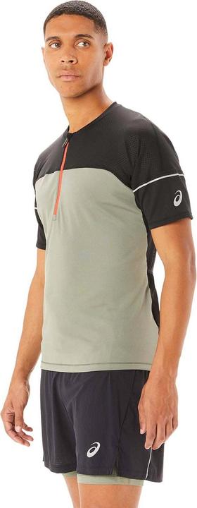 Actual product image ASICS Performance Fujitrail (M)