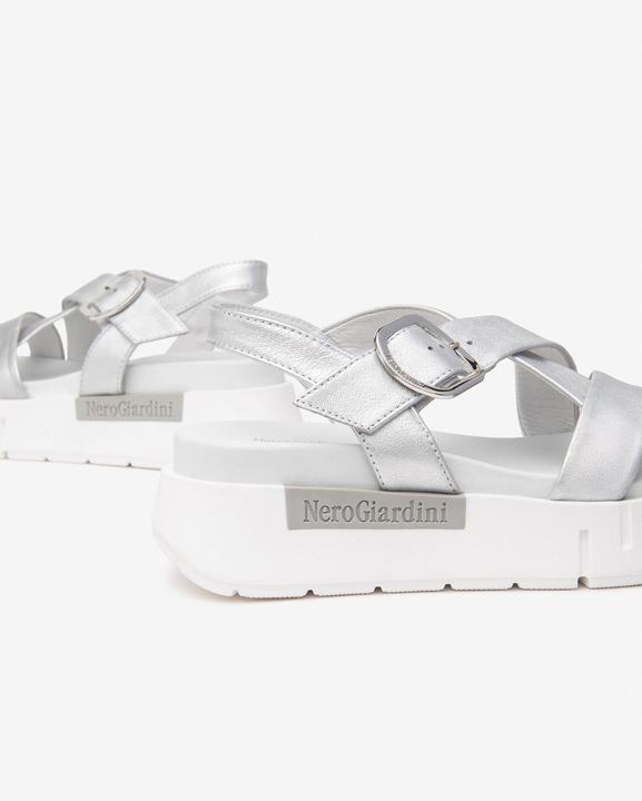 Actual product image Nero Giardini Sandalen (41)