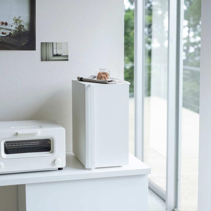 Actual product image Yamazaki Hoher Brotkasten TOWER