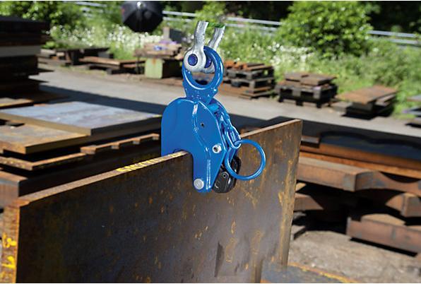 Actual product image Planeta VLC lifting clamp, gripping range 0 - 22 mm, max. load 1000 kg.