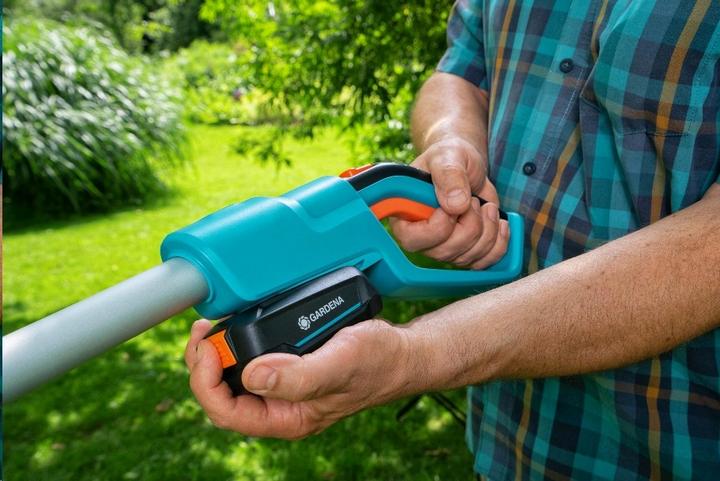 Actual product image Gardena TCS 20/18V P4A (Battery chain saw)