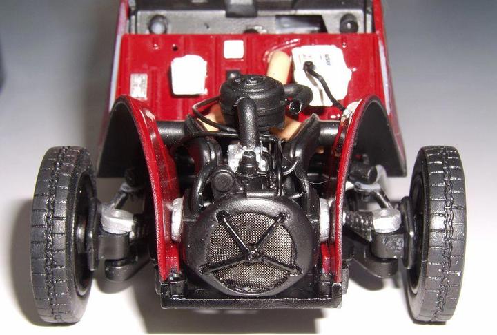Immagine prodotto Revell Citroen 2CV Charleston