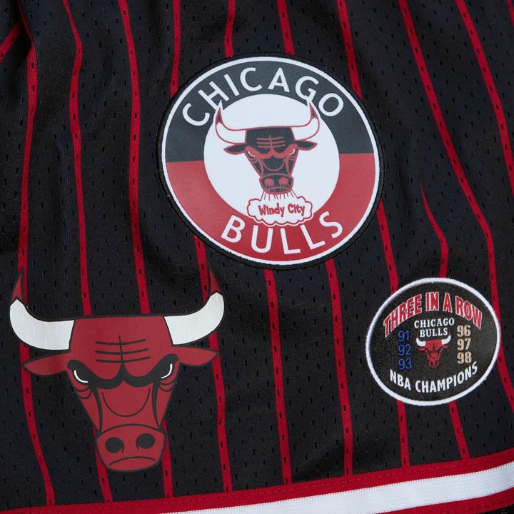 Produktbild Mitchell & Ness M&N Chicago Bulls City Collection Basketball Shorts - M (M)