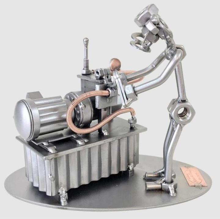 Hinz & Kunst 324 - Hinz e Art - Figura "Idraulica