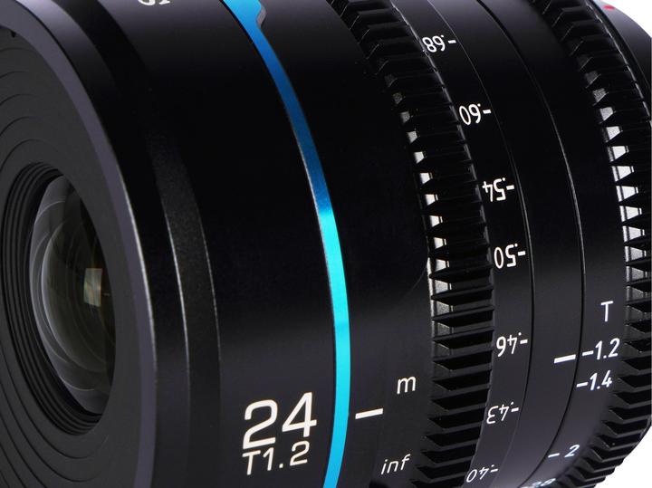 Immagine prodotto Sirui MS24E-G Night Walker 24mm T1.2 S35 Cine Lens (E-Mount Gun Metal Gray) (Novità) (In offerta) (Sony E, APS-C / DX)