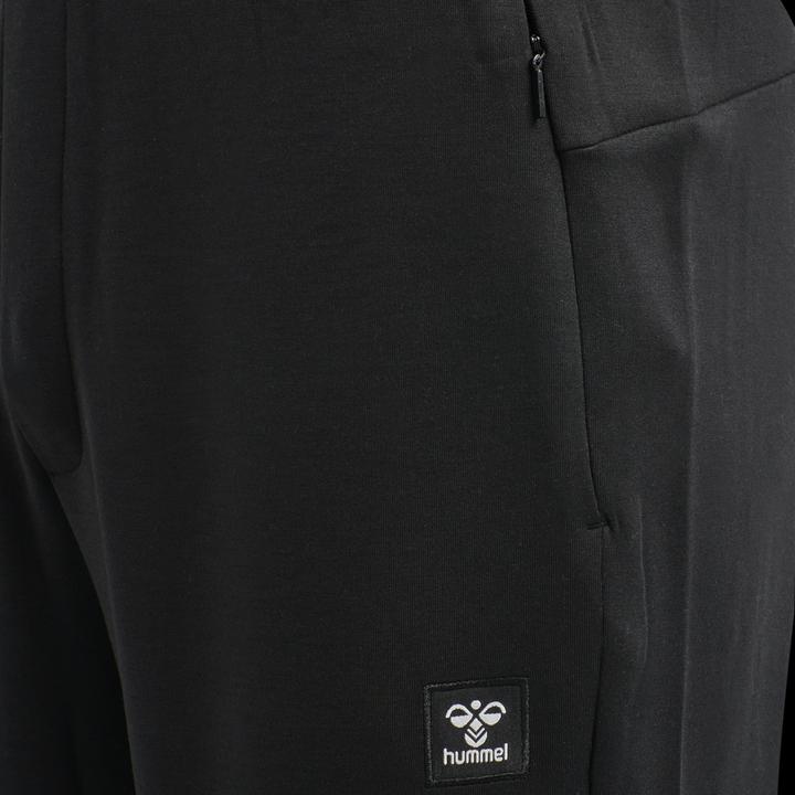 Actual product image hummel Tropper Tapered Pants (M)