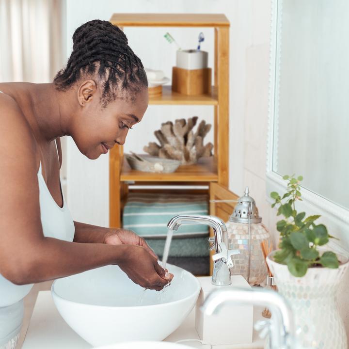 Actual product image Relaxdays Bathroom Shelf (33 x 25.5 x 119 cm)
