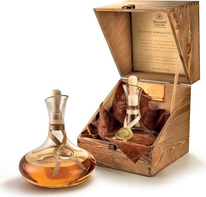Produktbild Mazzetti d'Altavilla Grappa di Nebbiolo e Barolo Invecchiata (1 x 70 cl)