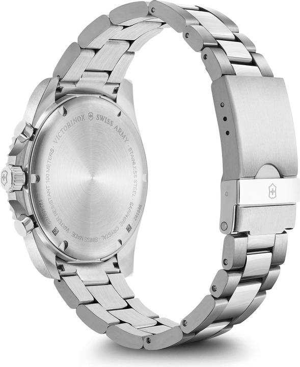 Actual product image Victorinox Maverick Chrono 43, GRN dial, GRY SST br (Chronograph, 43 mm)