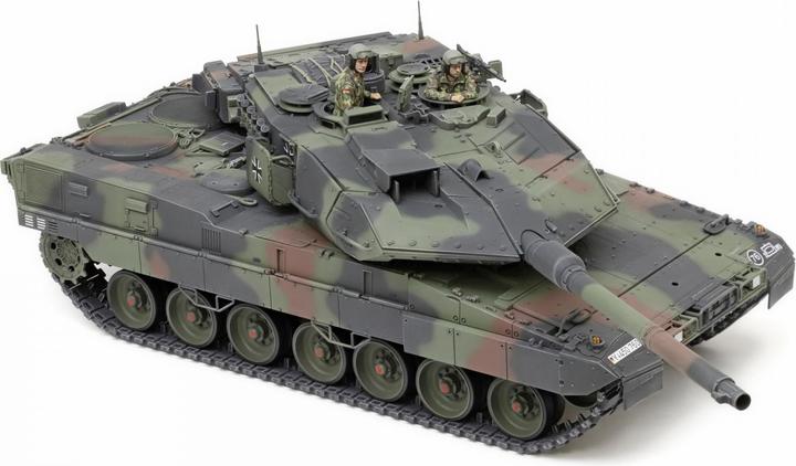 Actual product image Tamiya Leopard 2 A7V