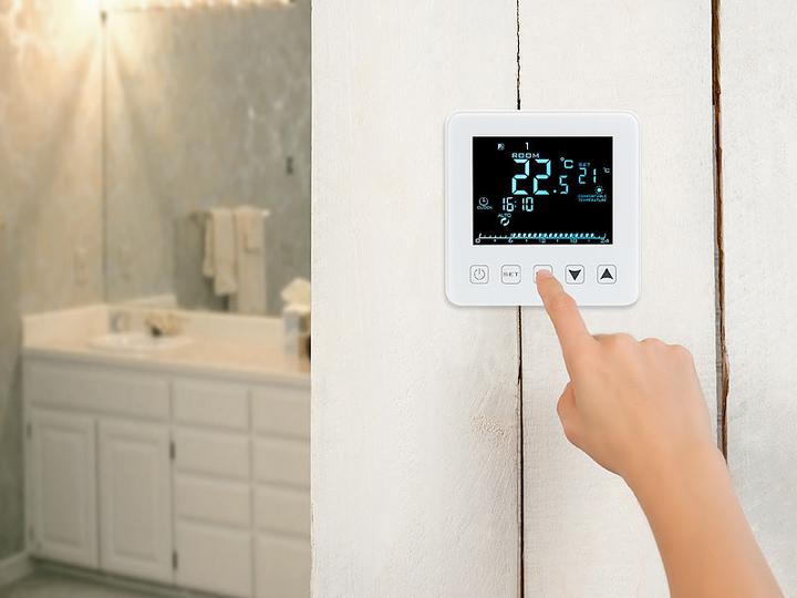 Image du produit Revolt Thermostat mural pour le chauffage par le sol avec écran LCD et boutons tactiles
