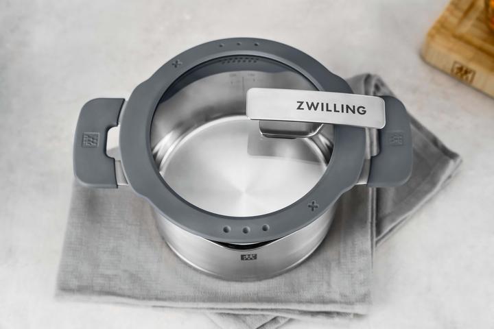 Actual product image Zwilling Simplify cookware set | 5pcs. (24 cm, Pot, Stainless steel)