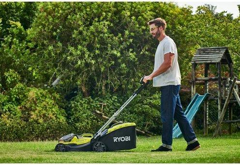 Produktbild Ryobi Hybrid lawn mower (Akkubetrieb)