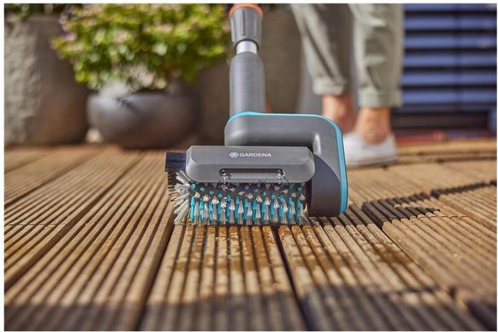 Actual product image Gardena Roller brush Universal AquaBrush