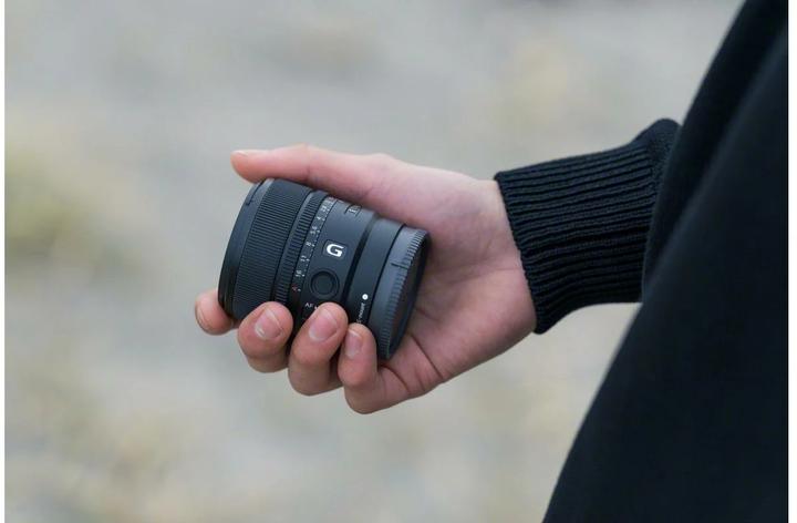 Produktbild Sony E 15mm f/1.4 G (Sony E, APS-C / DX)