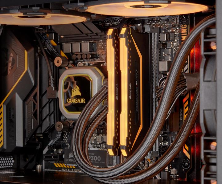 Image du produit Corsair Vengeance CMW16GX4M2E3200C16-TUF Module de mémoire 16 Go 2 x 8 Go DDR4 3200 MHz (2 x 8GB, 3200 MHz, RAM DDR4, DIMM)