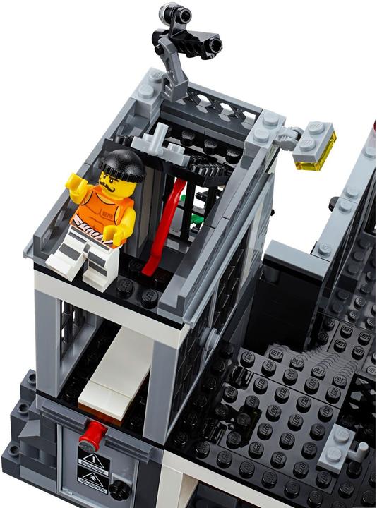 Image du produit LEGO City La prison en haute mer (60130, LEGO City)