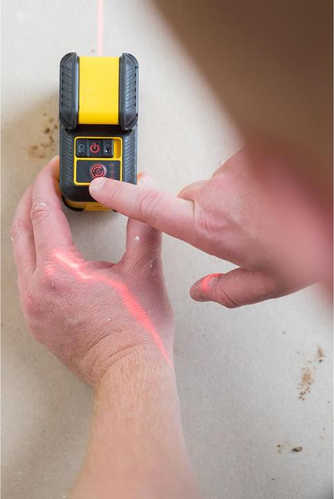 Actual product image Black & Decker Self leveling line laser