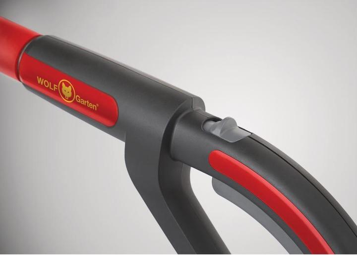 Actual product image Wolf-Garten Handle BS 140 eM 140 cm (Metal cutting blade)